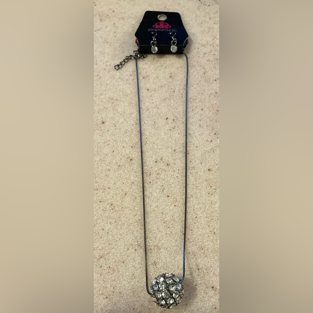 Paparazzi Silver Necklace with Clear Crystal Pendant